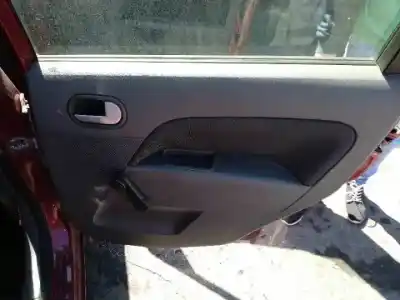 Veículo de Sucata ford fiesta (cbk) d/f6ja do ano 2001 alimentado 