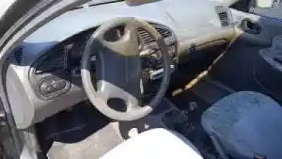 Veicolo di demolizione daewoo lanos lx6 dell'anno 1997 alimentato 