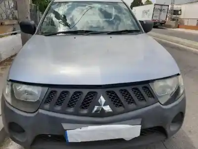 Здавання транспортного засобу mitsubishi l 200 (ka0/kb0) 4d56hp року 2010 потужний 
