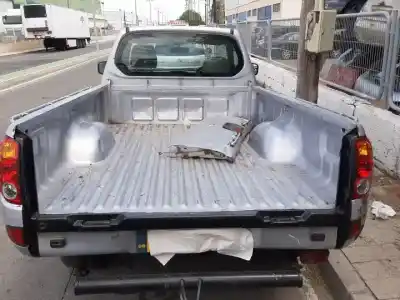 Здавання транспортного засобу mitsubishi l 200 (ka0/kb0) 4d56hp року 2010 потужний 