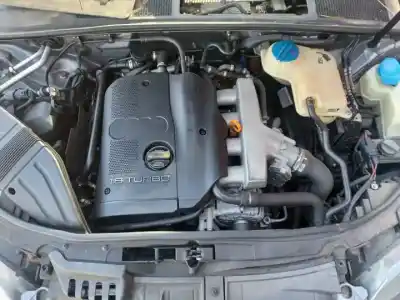 Здавання транспортного засобу audi a4 cabrio (8h) bfb року 2002 потужний 