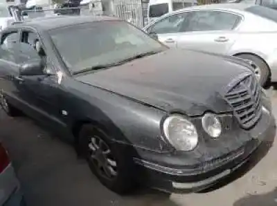 Veículo de Sucata kia opirus (gh) 3.5 do ano 2003 alimentado 