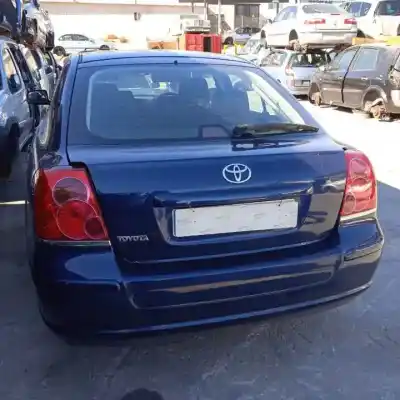 Veículo de Sucata toyota avensis berlina (t25) 1zzfe do ano 2003 alimentado 