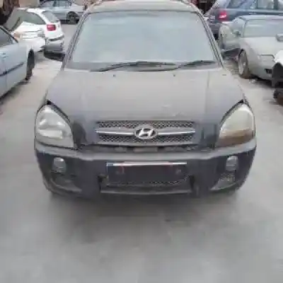 Scrapping Vehicle HYUNDAI TUCSON (JM) G4GC of the year 2004 powered 