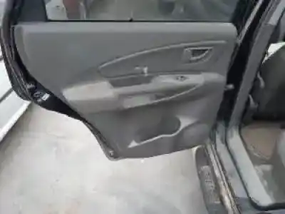 Vehicul casat hyundai tucson (jm) g4gc al anului 2004 alimentat 