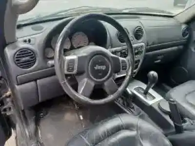 Veicolo di demolizione jeep cherokee (kj) enr dell'anno 2001 alimentato 