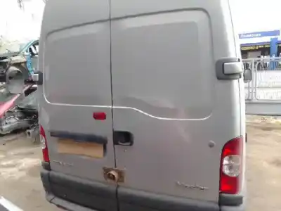 Здавання транспортного засобу renault master ii phase 2 combi g9u650 року 2006 потужний 