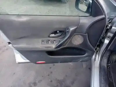 Здавання транспортного засобу renault laguna ii (bg0) f9q750 року 2001 потужний 