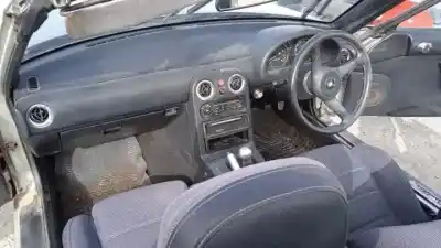 Здавання транспортного засобу mazda mx-5 (na) b64f року 1989 потужний 