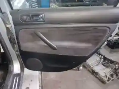 Veículo de Sucata volkswagen passat berlina (3b3) awx do ano 2000 alimentado 