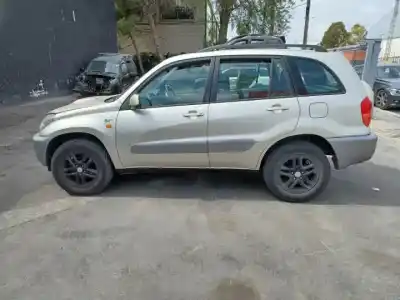 Здавання транспортного засобу toyota rav 4 ii (_a2_) 2.0 d 4wd (cla20_, cla21_) року 2003 потужний 
