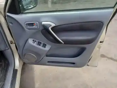 Здавання транспортного засобу toyota rav 4 ii (_a2_) 2.0 d 4wd (cla20_, cla21_) року 2003 потужний 