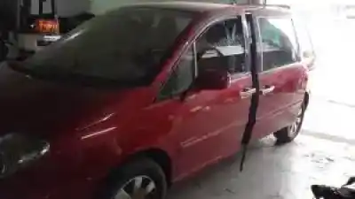 Véhicule à la ferraille citroen c8 4hwdw12ted4 de l'année 2002 alimenté 