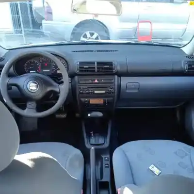 Veículo de Sucata seat leon (1m1) apg do ano 1999 alimentado 