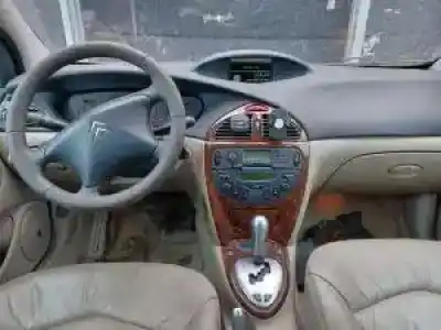 Veículo de Sucata citroen c5 berlina 4hx(dw12ted4/fap) do ano 2001 alimentado 