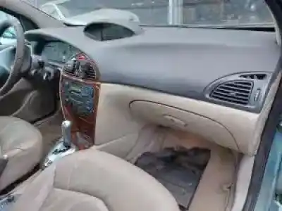 Veículo de Sucata citroen c5 berlina 4hx(dw12ted4/fap) do ano 2001 alimentado 