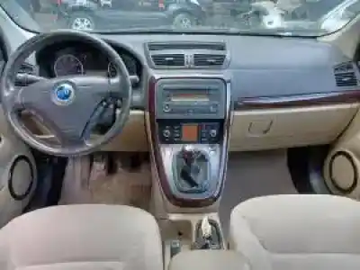 Scrapping Vehicle fiat croma (194_) 2.2 16v of the year 2005 powered 