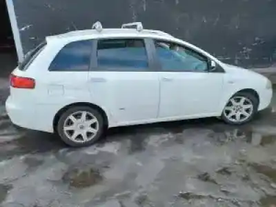 Scrapping Vehicle fiat croma (194_) 2.2 16v of the year 2005 powered 