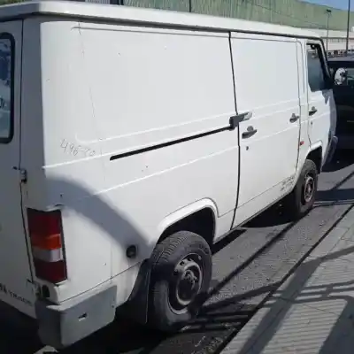 Verschrottungsfahrzeug nissan trade 100 bd30d des jahres 1996 angetrieben 