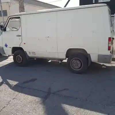 Verschrottungsfahrzeug nissan trade 100 bd30d des jahres 1996 angetrieben 