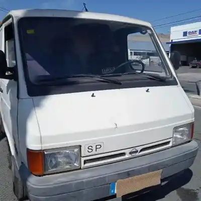 Verschrottungsfahrzeug nissan trade 100 bd30d des jahres 1996 angetrieben 