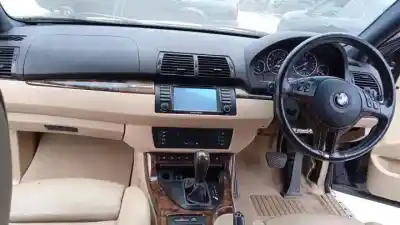 Scrapping Vehicle bmw x5 (e53) m54 of the year 2000 powered 