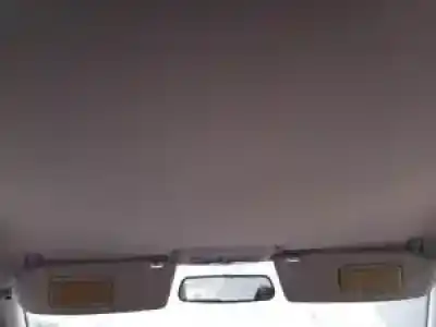 Vehicul casat audi a4 berlina (b5) g-adr al anului 1994 alimentat 