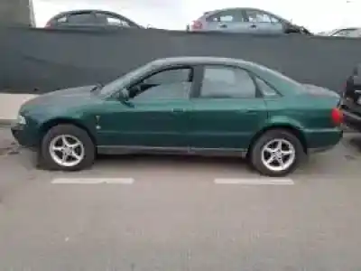 Vehicul casat audi a4 berlina (b5) g-adr al anului 1994 alimentat 
