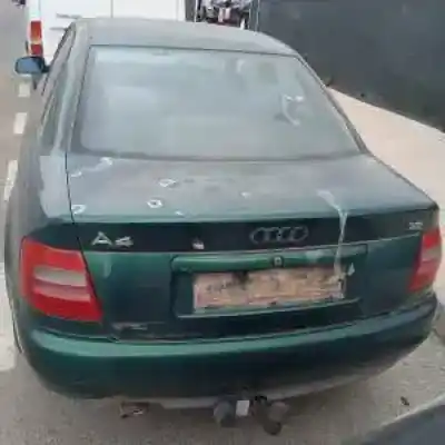 Vehicul casat audi a4 berlina (b5) g-adr al anului 1994 alimentat 