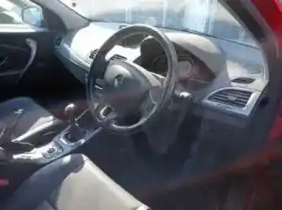 Vehicul casat renault megane iv berlina 5p k9k656 al anului 2010 alimentat 