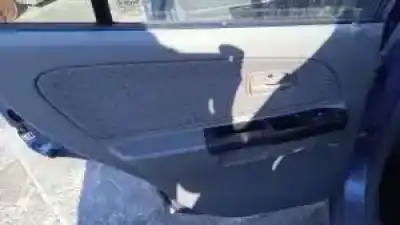 Veículo de Sucata kia rio (dc) a5d do ano 2002 alimentado 