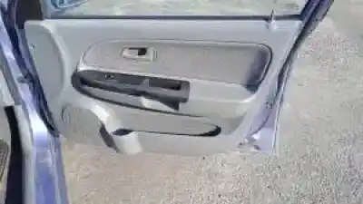 Veículo de Sucata kia rio (dc) a5d do ano 2002 alimentado 