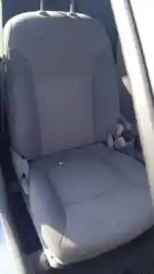 Veículo de Sucata kia rio (dc) a5d do ano 2002 alimentado 