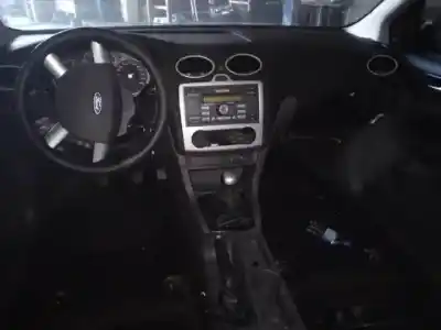 Veicolo di demolizione ford focus berlina (cap) d/hhda dell'anno 2006 alimentato 