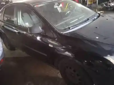 Veicolo di demolizione ford focus berlina (cap) d/hhda dell'anno 2006 alimentato 