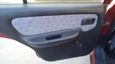 Veículo de Sucata nissan almera (n15) ga16de do ano 1995 alimentado 