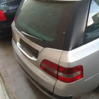 Здавання транспортного засобу fiat stilo multi wagon (192) 192a1000.937a7000 року 2003 потужний 
