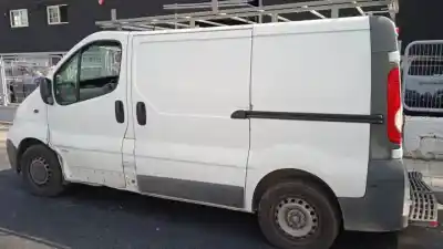 Veículo de Sucata opel vivaro f9q760 do ano 2001 alimentado 