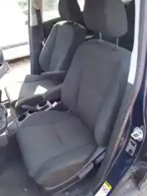 Veículo de Sucata toyota corolla verso (r1) 2adftv do ano 2005 alimentado 