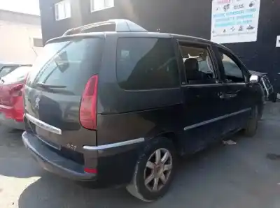 Vehicul casat peugeot 807 4ht o 4h01 al anului 2008 alimentat 