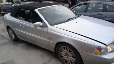 Здавання транспортного засобу volvo c70 cabriolet b5204t року 1999 потужний 