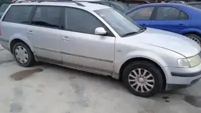 Здавання транспортного засобу volkswagen passat variant (3b5) aeb року 1997 потужний 