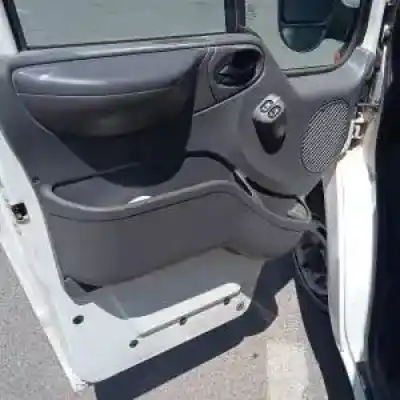 Veicolo di demolizione ford transit caja cerrada, larga (fy) (2000 =>) d-abfa dell'anno 2000 alimentato 