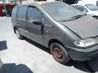 Sloopvoertuig ford galaxy (vx) ahu van het jaar 1995 aangedreven 