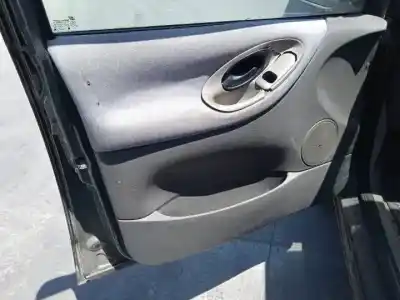 Sloopvoertuig ford galaxy (vx) ahu van het jaar 1995 aangedreven 