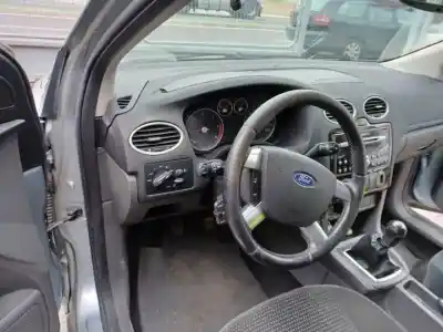 Здавання транспортного засобу ford focus c-max (cap) g6da року 2004 потужний 