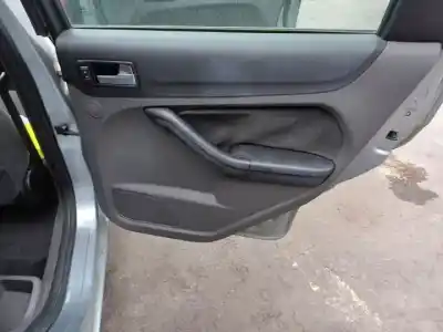 Здавання транспортного засобу ford focus c-max (cap) g6da року 2004 потужний 