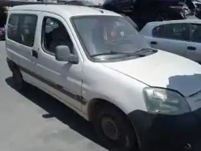 Scrapping Vehicle peugeot partner (s2) wjy(dw8) of the year 2002 powered 