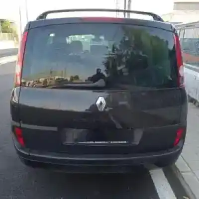 Scrapping Vehicle renault espace iv (jk0) g9t742 of the year 2002 powered 