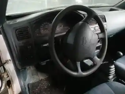 Sloopvoertuig nissan almera (n15) ga14de van het jaar 1997 aangedreven 